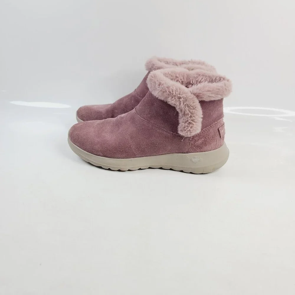 Skechers Women's Cherry Purple On-The-Go Joy Suede‎ Fur Winter Boot Size 8